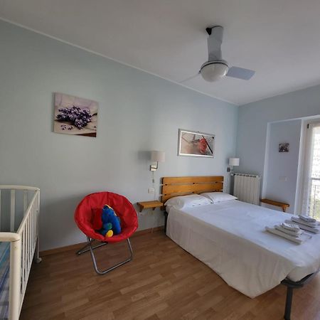 Red Apartment - Residenza Silvana Verbania Luaran gambar